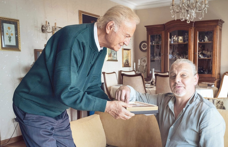 Polis bizi kendi nikâhımızdan kaçırdı