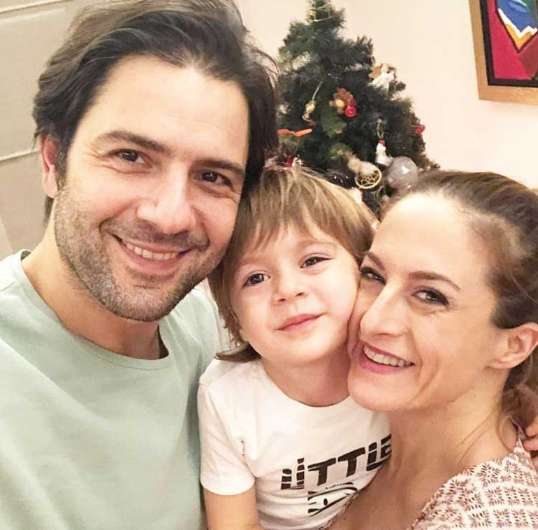 Canan Ergüder ‘Aşk dönüşüyor... Derin sevgi ve bağ, aileyi bir arada tutuyor’