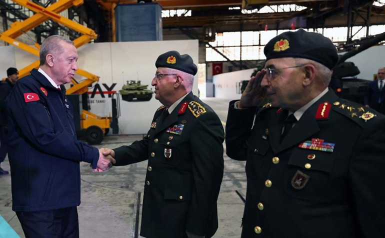 Yeni Altay Tankı TSKya teslim edildi... Cumhurbaşkanı Erdoğan: Hedefimizi tam bağımsız savunma sanayii olarak belirledik