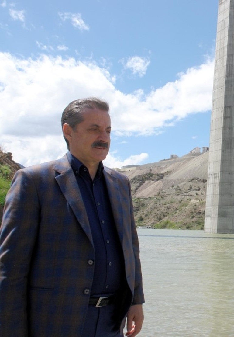 Yusufeli Barajı’nın temelini atan eski bakanın hüzün ve gururu