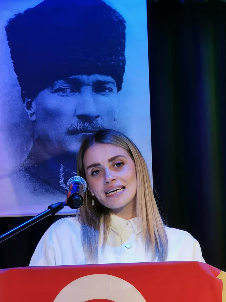 Almanya’da 23 Nisan coşkusu