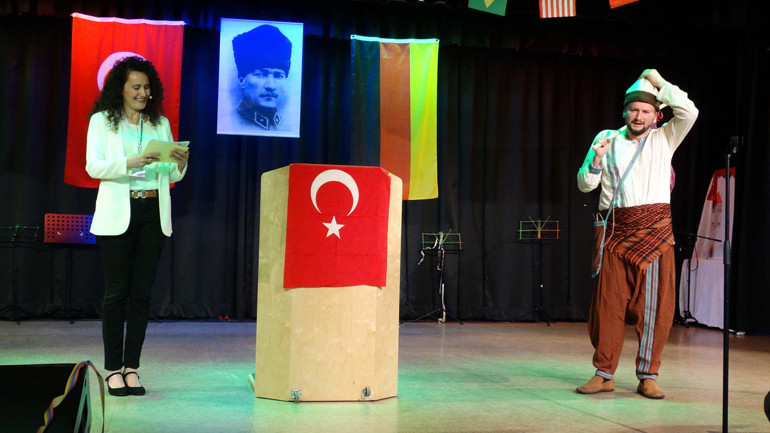 Almanya’da 23 Nisan coşkusu