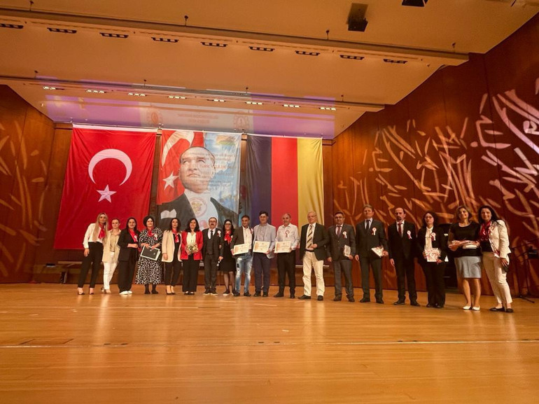 Almanya’da 23 Nisan coşkusu