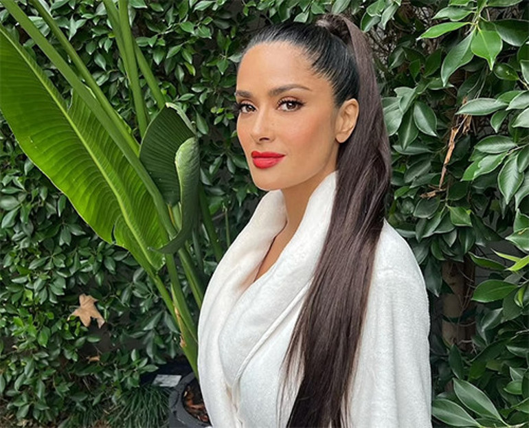 Ünlü oyuncunun paylaşımı olay oldu:  Biz bunu eski fotoğraf sandık