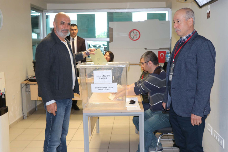 Demokratik Almanya’dan şaşırtan karar
