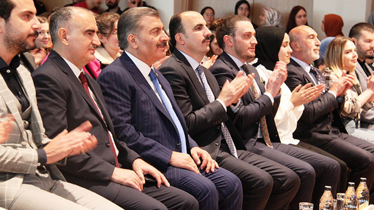 Bakan Koca: Bu ülke artık günübirlik hedeflere mahkum değildir