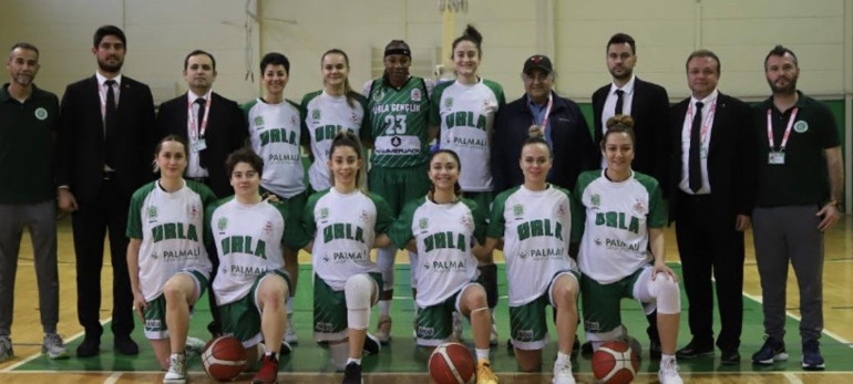 Egeli kadınların basketbol sevgisi