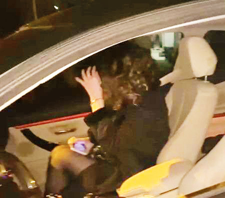 Batuhan Karacakayanın eğlence gecesi: Kardeşim dedi, bırakıp gitti