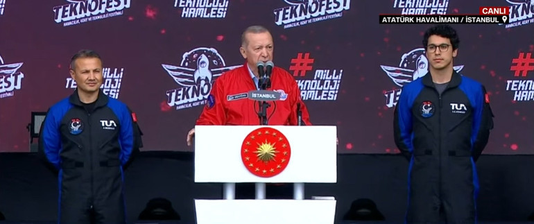 Son dakika... Türkiyenin uzay yolcuları açıklandı TEKNOFESTte tarihi anlar