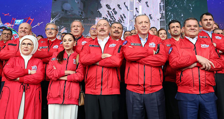 Cumhurbaşkanı Erdoğan ve Aliyev TEKNOFESTte... Erdoğan: TEKNOFEST kendi alanında bir markaya dönüştü
