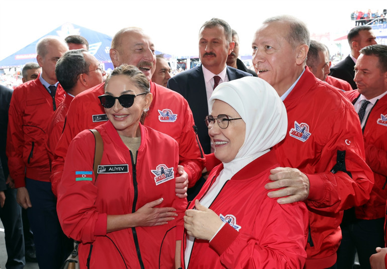 Cumhurbaşkanı Erdoğan ve Aliyev TEKNOFESTte... Erdoğan: TEKNOFEST kendi alanında bir markaya dönüştü