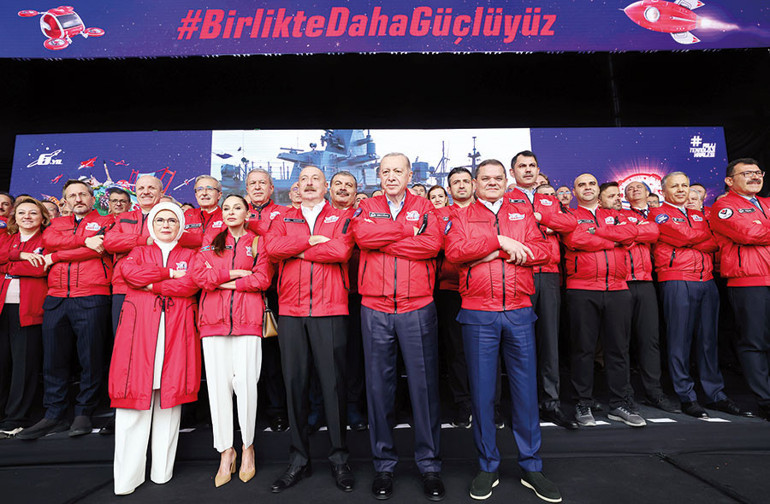 İşte Türkiye’nin Uzay Yolcuları