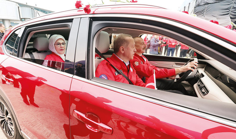 İşte Türkiye’nin Uzay Yolcuları