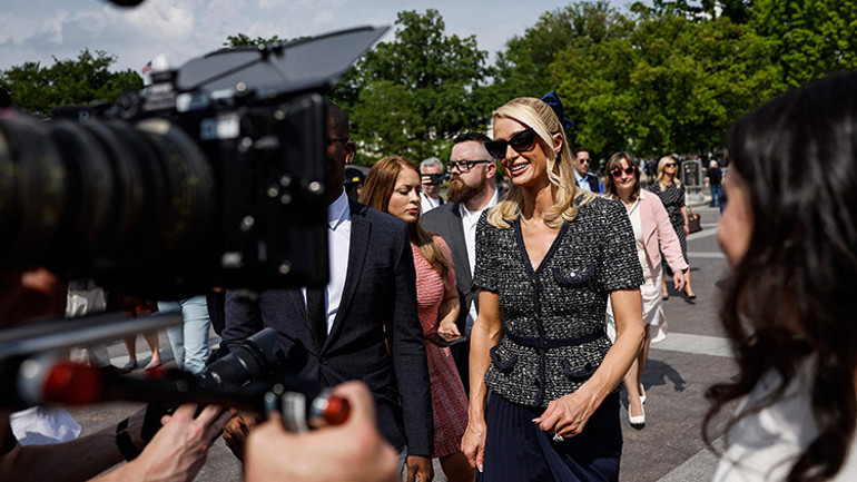 Lisede öğretmeninin tacizine uğramıştı… Paris Hilton: Çektiğim acıyı iyi bir amaç için kullanın