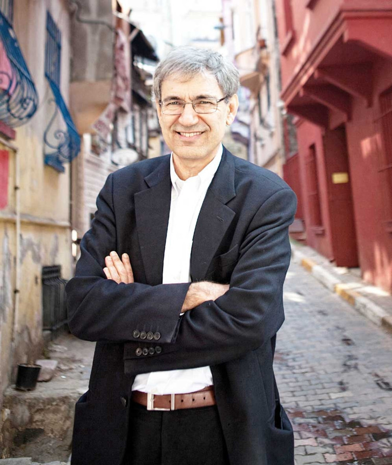 İstanbul Modern’den sade açılış