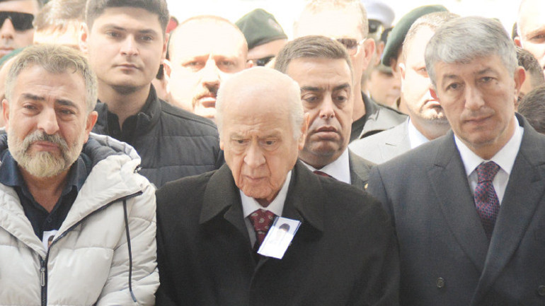 Şehitlere veda... Güle güle babam