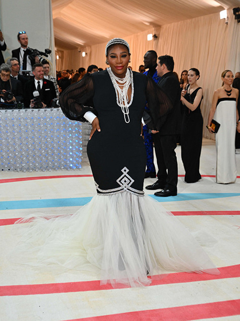 O kalabalıkta ilk kez bir başına kaldı: Sevgiyle sarıp sarmalayan kollar yok artık