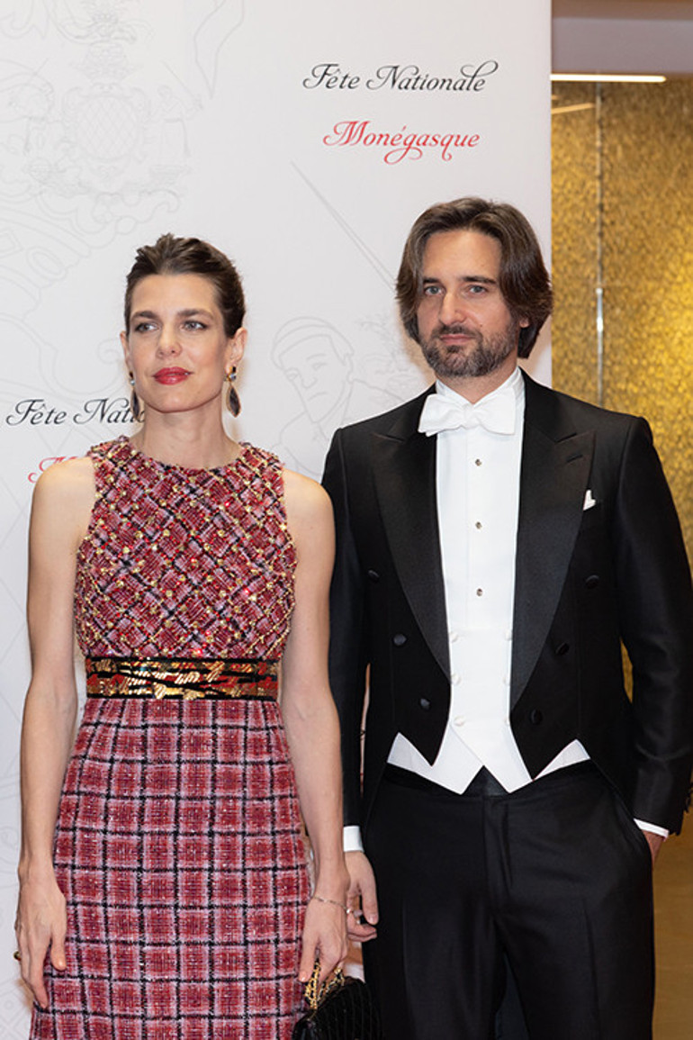 Üçüncü bebeğini beklediği duyulmuştu: Hamileyse bebek nerede