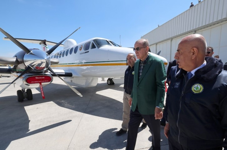 Yangın söndürme uçağı teslim töreni... Cumhurbaşkanı Erdoğan, yerli helikoptere Nefes adını verdi
