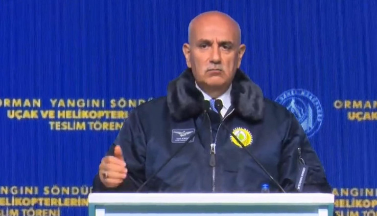 Yangın söndürme uçağı teslim töreni... Cumhurbaşkanı Erdoğan, yerli helikoptere Nefes adını verdi