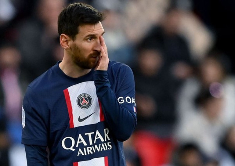 Lionel Messi futbol tarihinin en pahalı imzasını atıyor Ronaldoyu bile ikiye katlayacak... İnanılmaz teklif ortaya çıktı...