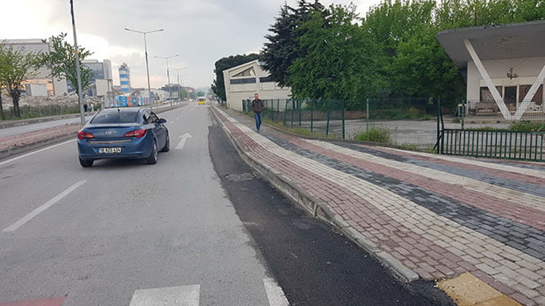 Tek korkan biz miyiz