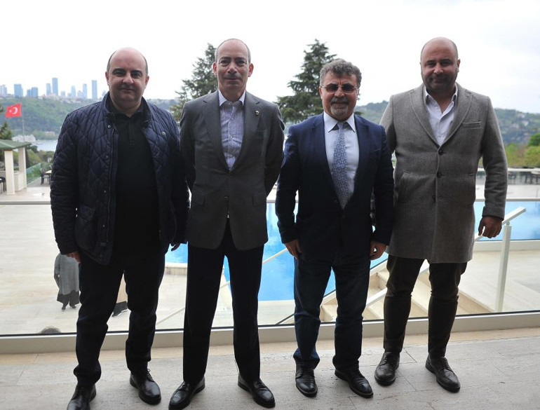 Fenerbahçe YKÜ Fethi Pekinden 5 yıldızlı forma açıklaması Sonuçlarına katlanmayı göze aldık...