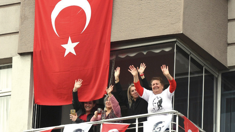 Gözler dün Konya’daydı