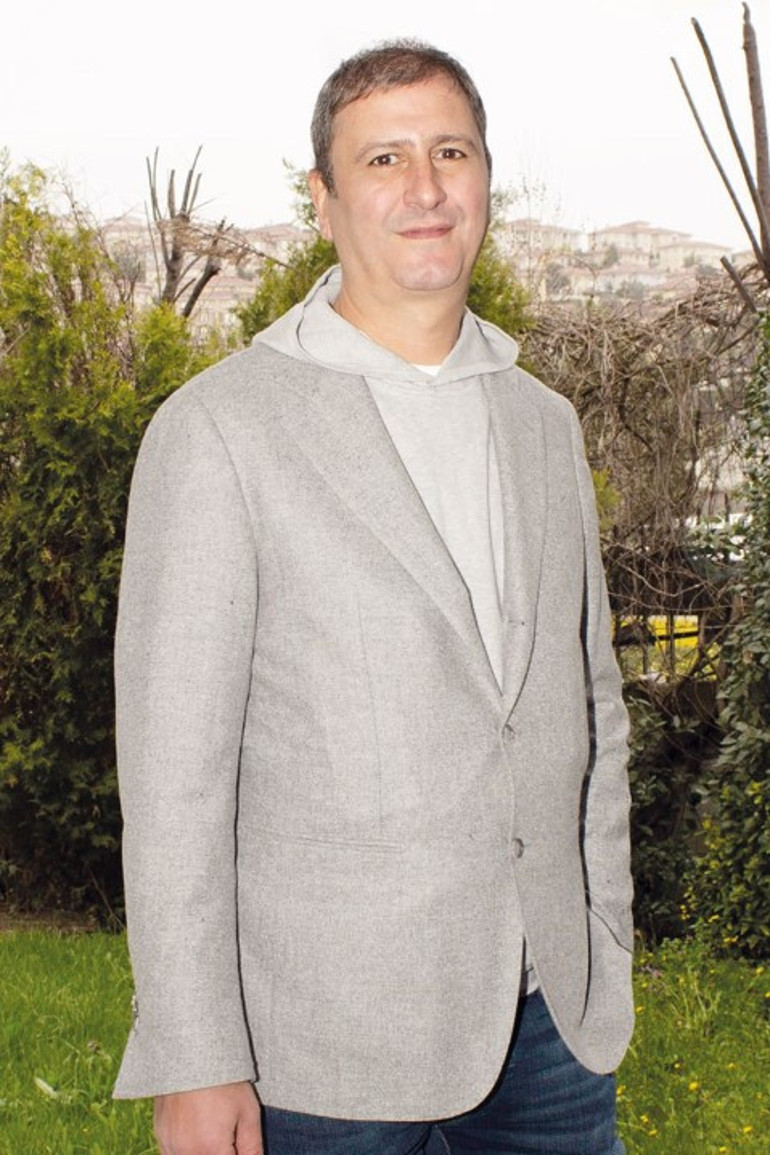 Cenk Eren yolların tozunu atacak