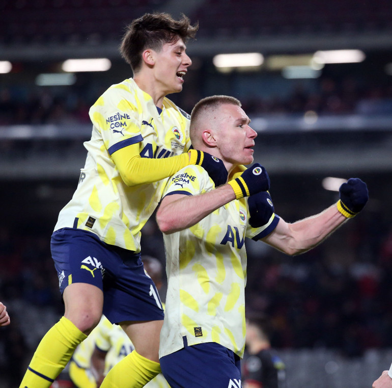 Dünya devi, Fenerbahçeli Arda Güler için harekete geçti İlk görüşme yapıldı, bonservis bedeli belirlendi