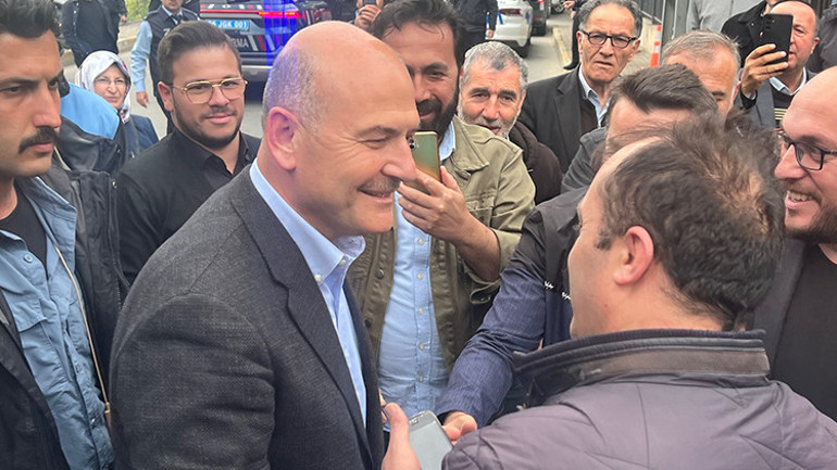 Süleyman Soylu: Şimdi ne oldu o Meral Akşenere Tayyip Erdoğana afili afili laflar söylüyordu