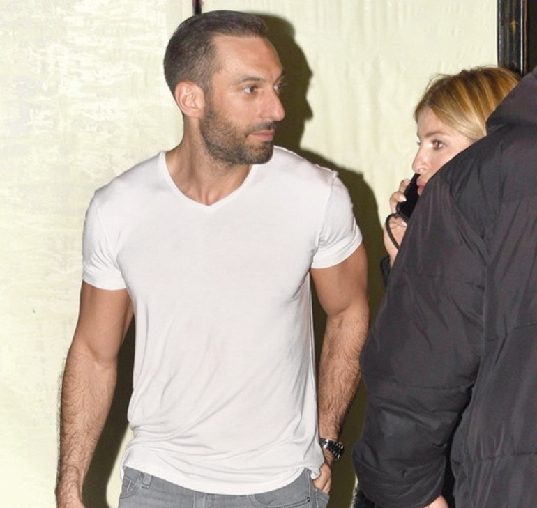 Allan Hakkonun panik gecesi