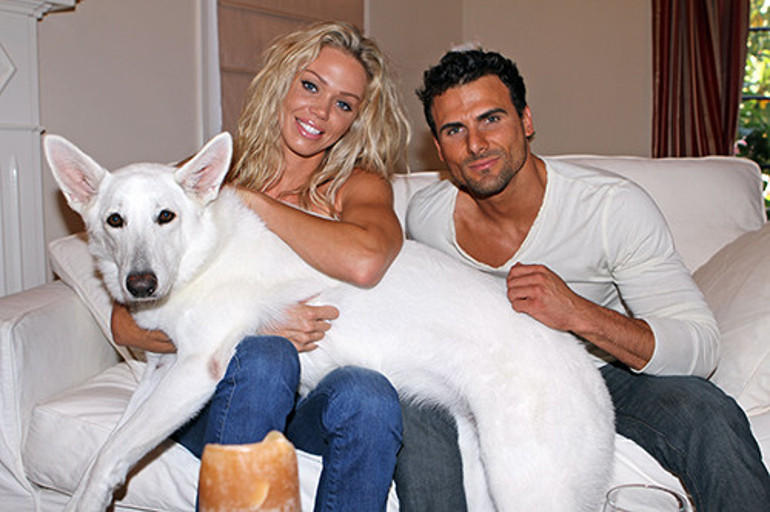 Artık ne inci gibi dişleri var ne altın rengi saçları... Tüm mal varlığı market arabasında... Paparazziye acı itiraf