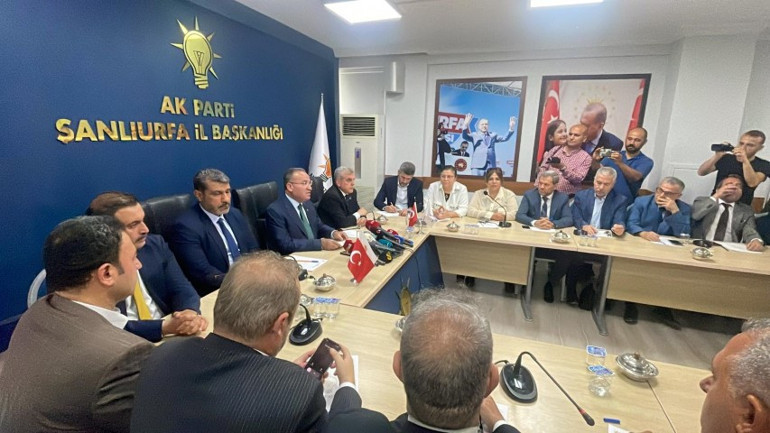 Bakan Bozdağ: Değişmesi gereken iktidar değil muhalefettir