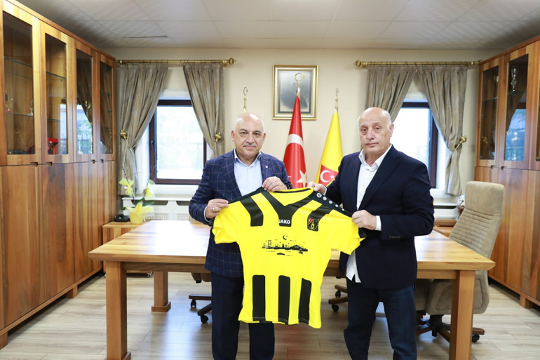TFF Başkanı Mehmet Büyükekşiden İstanbulspora ziyaret Yabancı kuralı açıklaması...