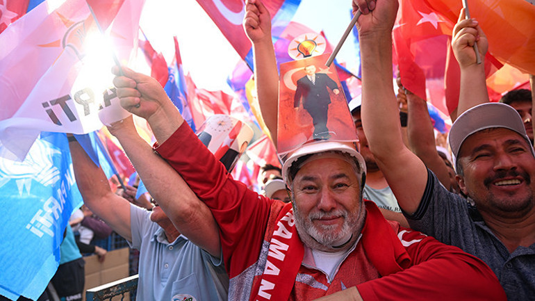 Son dakika: Cumhurbaşkanı Erdoğan: AFADın hak sahipliği başvuruları E-Devlet üzerinden yapılabilecek
