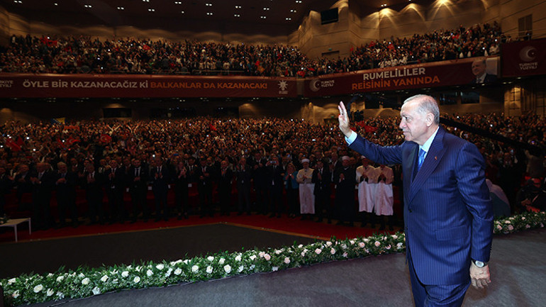 Son dakika... Cumhurbaşkanı Erdoğandan Türkevi açıklaması: Bu teröristi bulmanız, gereğini yapmanız gerekiyor