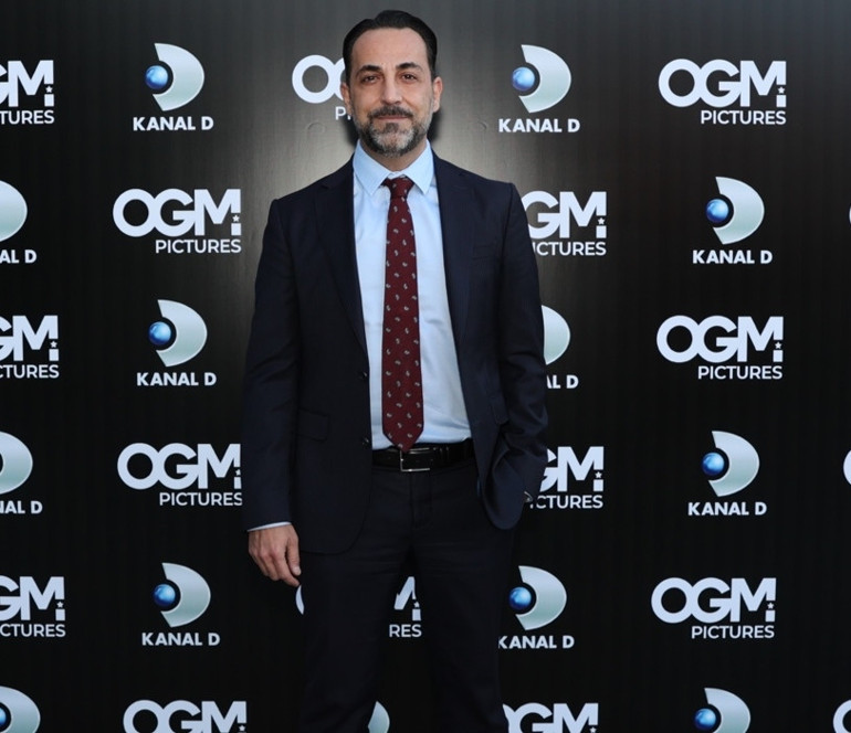 Camdaki Kız ekibi final yemeğinde bir araya geldi