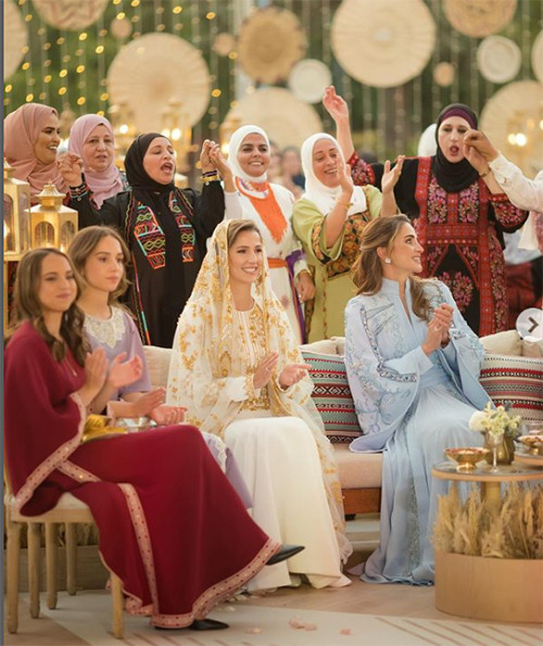 Gözyaşları kahkahalara karıştı: Yılın düğününe bir hafta kaldı... Gelin ile kaynana el ele