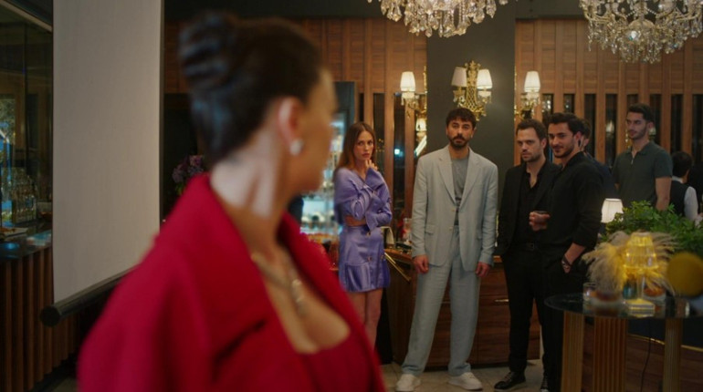 Bu gece çok eğleneceğiz... İhanet görüntülerini yayınladı