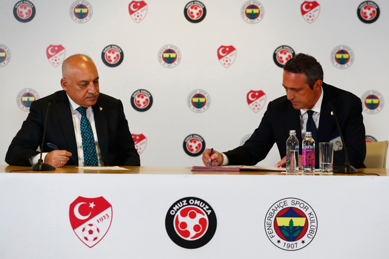 Fenerbahçe’den depremzedelere 1050 konteyner yardımı