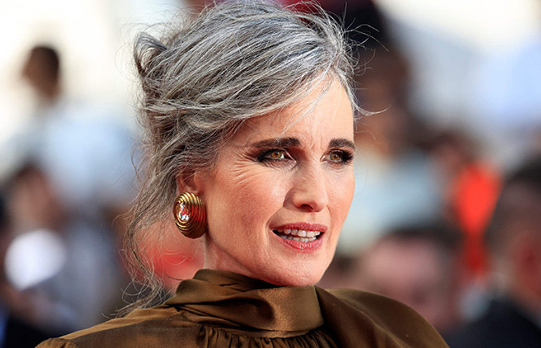 Yıldız oyuncudan şaşırtan sözler… Yaşlanmayı seviyormuş: Benim yaşımdaki erkekler seksiyse ben de seksiyim