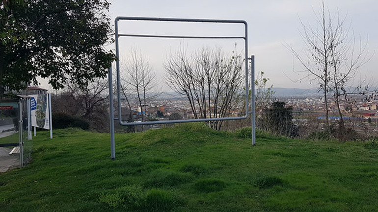 Yalan taşları masalları