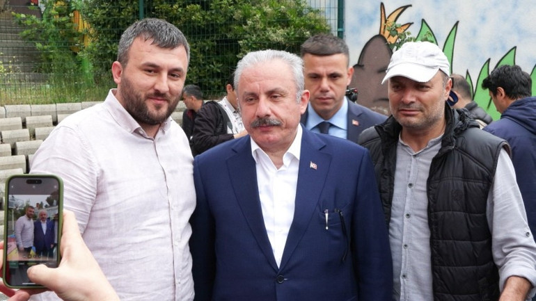 TBMM Başkanı Mustafa Şentop oyunu kullandı