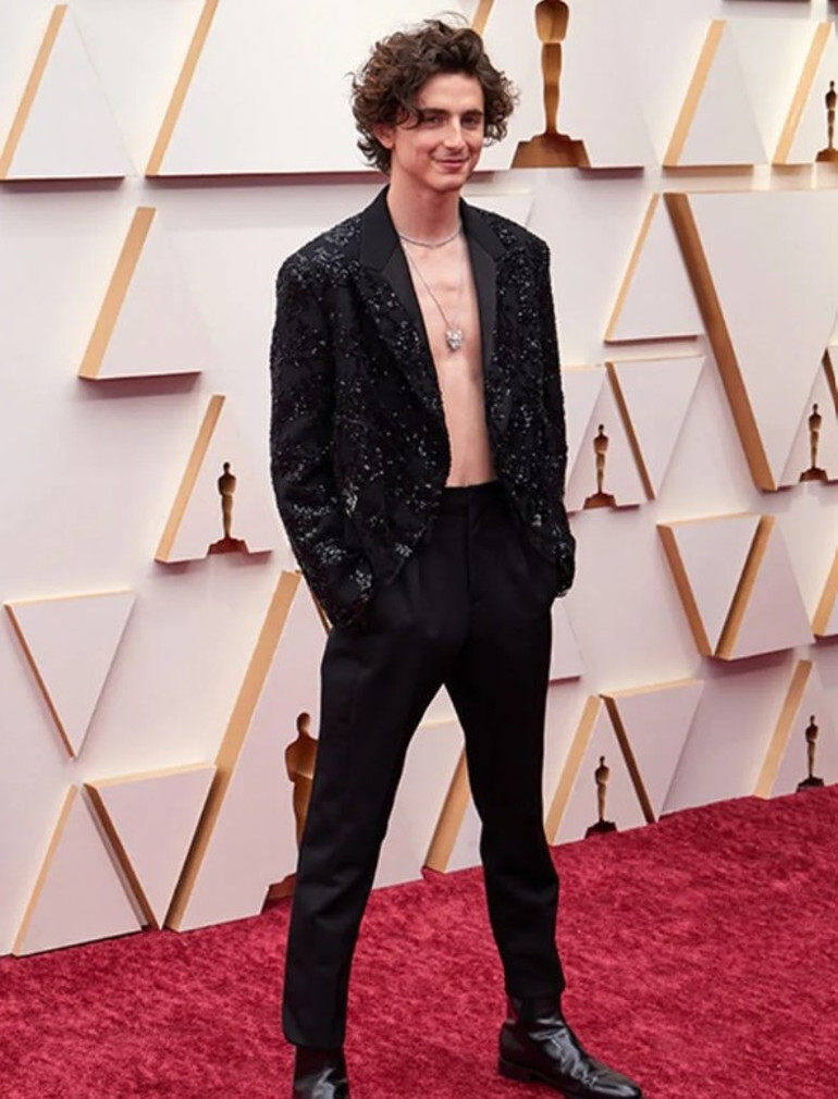Kylie Jenner ve Timothée Chalamet aşkıyla ilgili iddialar doludizgin: Onlar da meşhur “araba” taktiğini kullanıyor