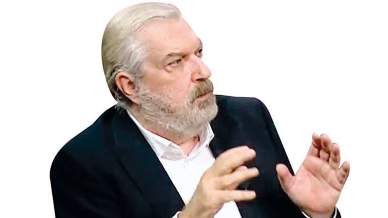 Cahilsin, çağdışısın, nobransın bencilsin, küstahsın, kibirlisin
