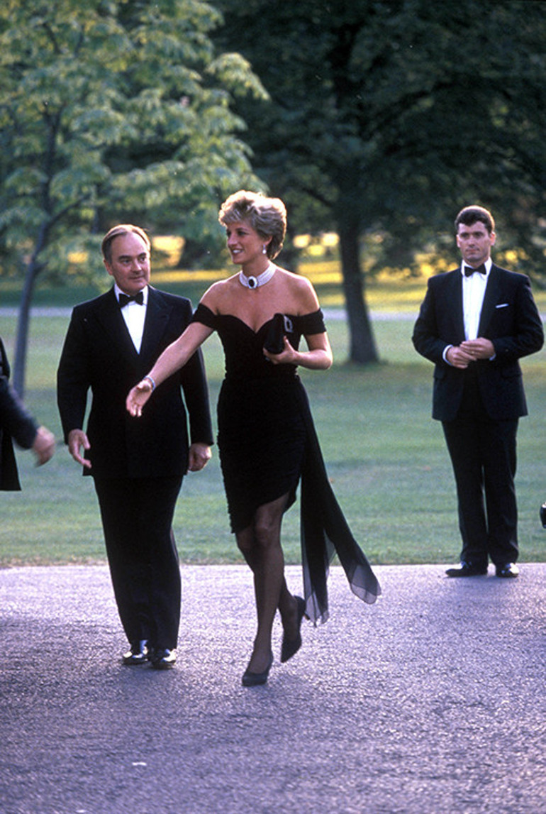 Geçmişi hatırlayınca aklına hep o soru geliyor: Bunu bize nasıl yapabildin anne