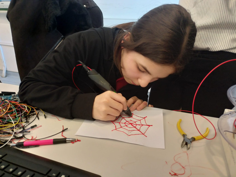 ‘Kız çocukları gelişirse her şey değişir’