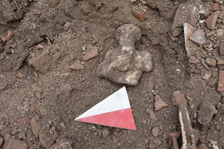 Saraçhane Arkeoloji Parkı'nda 1700 yıllık 'Pan heykeli' bulundu - Son ...