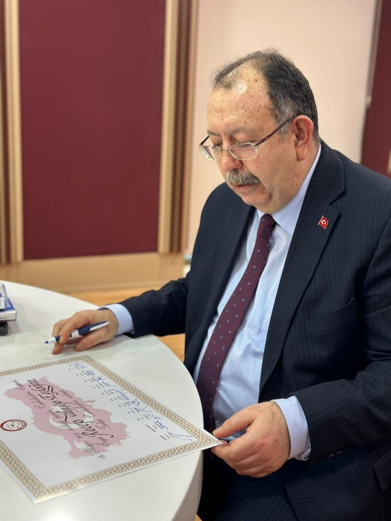 Cumhurbaşkanı Erdoğanın mazbatası teslim edildi